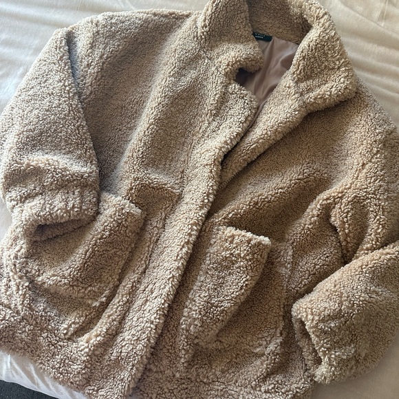 Vici Jackets & Blazers - Vici Plush Tan Sherpa Coat